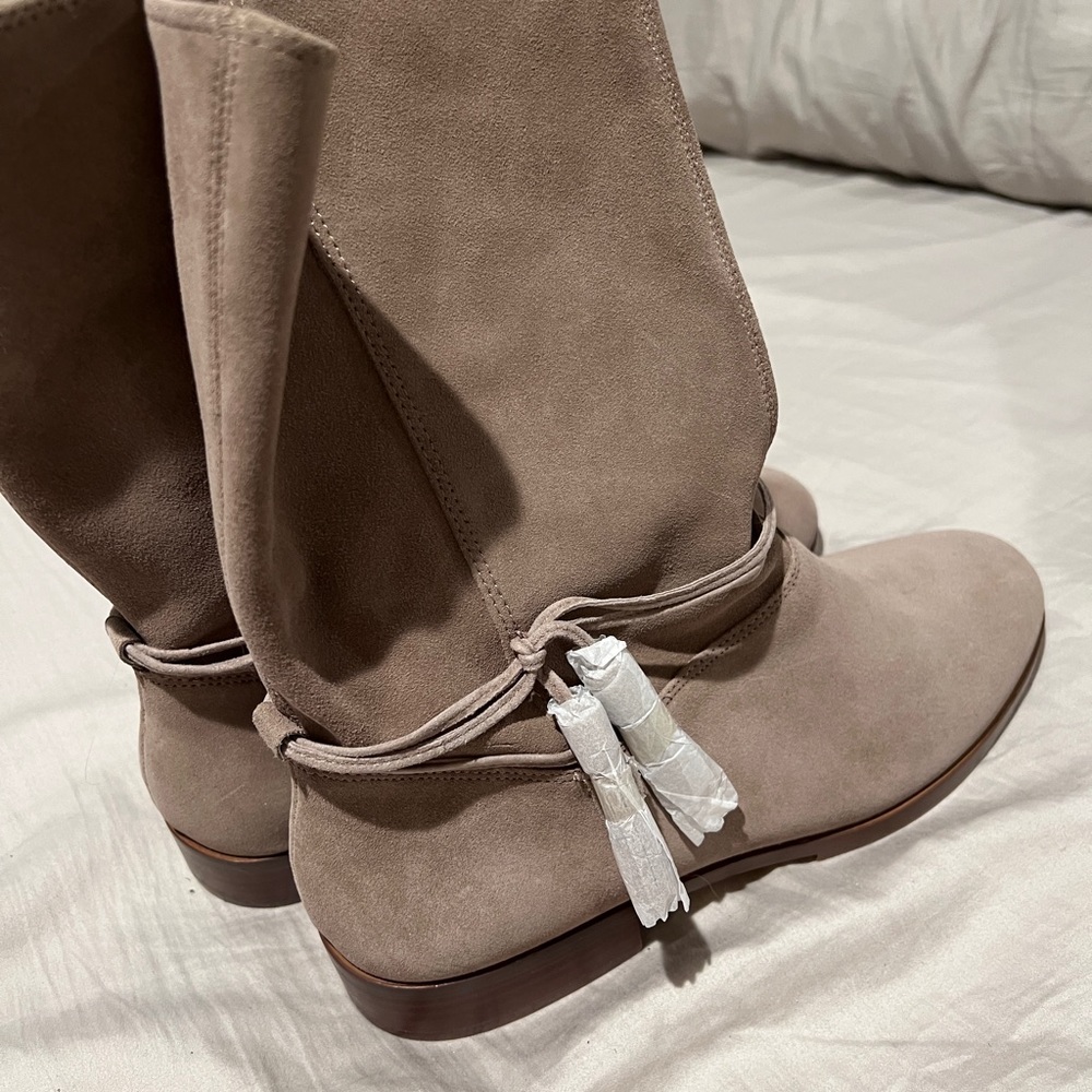 Land’s End tan suede boots size 10B - Picture 5 of 10
